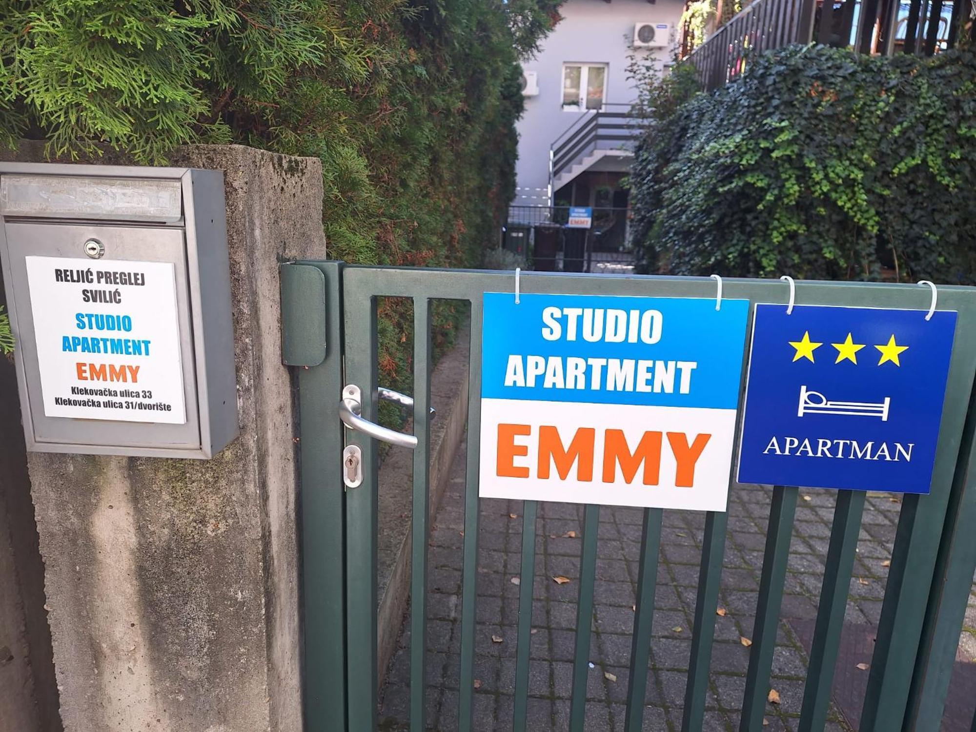 New Studio Apartment Emmy With Free Street Parking زغرب المظهر الخارجي الصورة